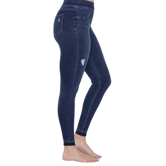Spanx Blue Denim Distressed Skinny Jean Leggings
Stretch Size Medium High Rise - Picture 5 of 13